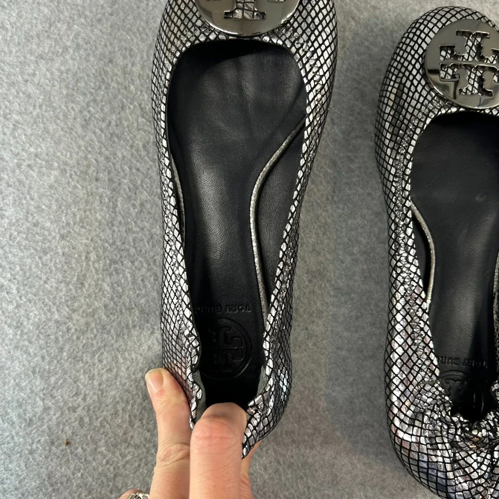 Tory Burch Platinum Silver Embossed Reva Leather Flats Slip On Shoes Size 7.5 M